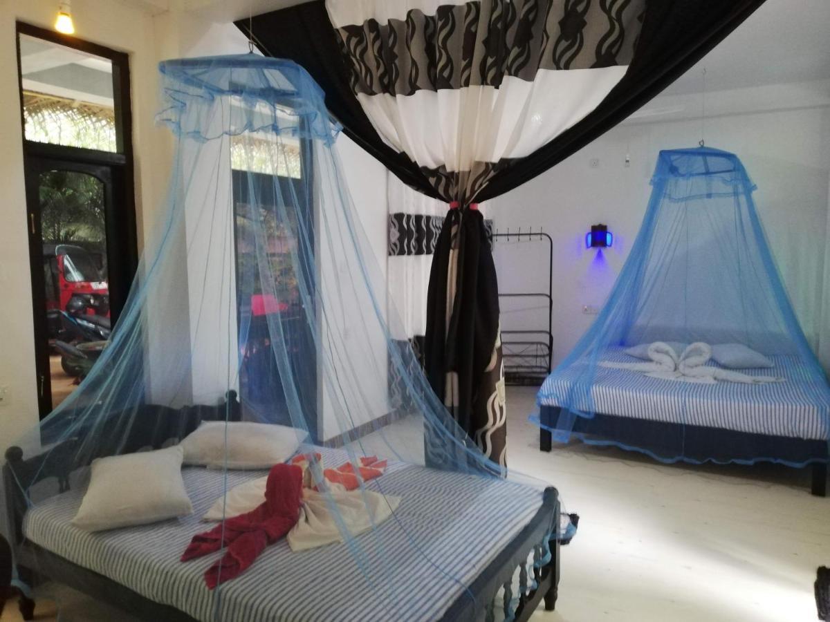 Hotel Sea Breeze Garden Tangalle Esterno foto