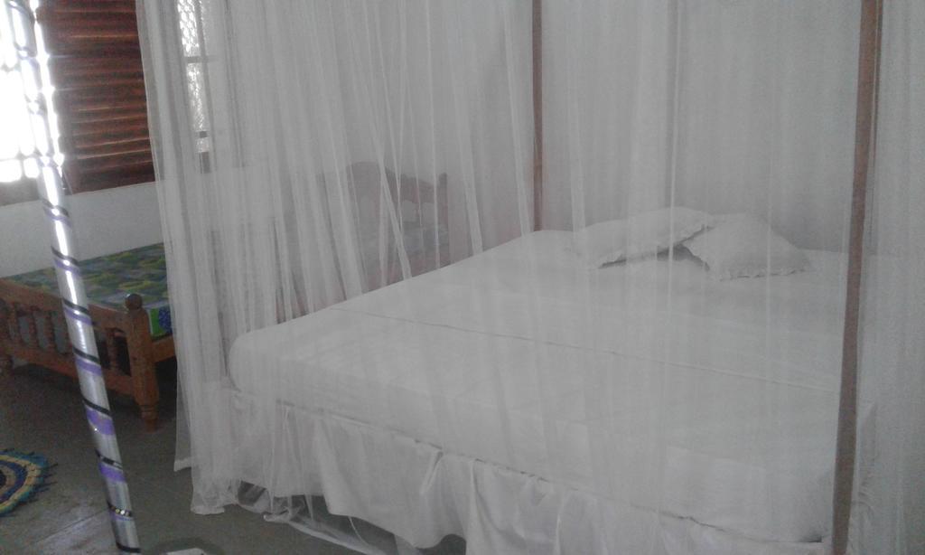 Hotel Sea Breeze Garden Tangalle Esterno foto